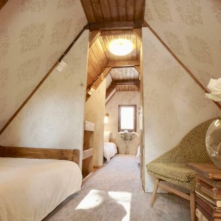 Nadi'S Holiday Home - Heart Of Woods, Szentendre Island Szigetmonostor エクステリア 写真